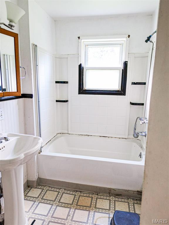 1113 Hess Avenue Property Photo 14