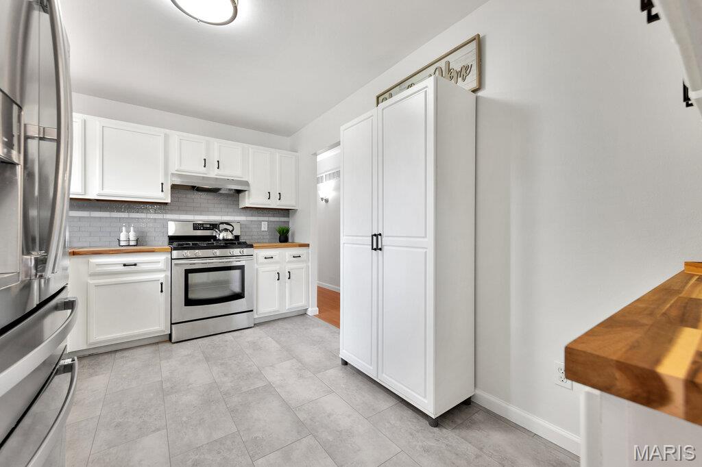 400 Coventry Lane Property Photo 12