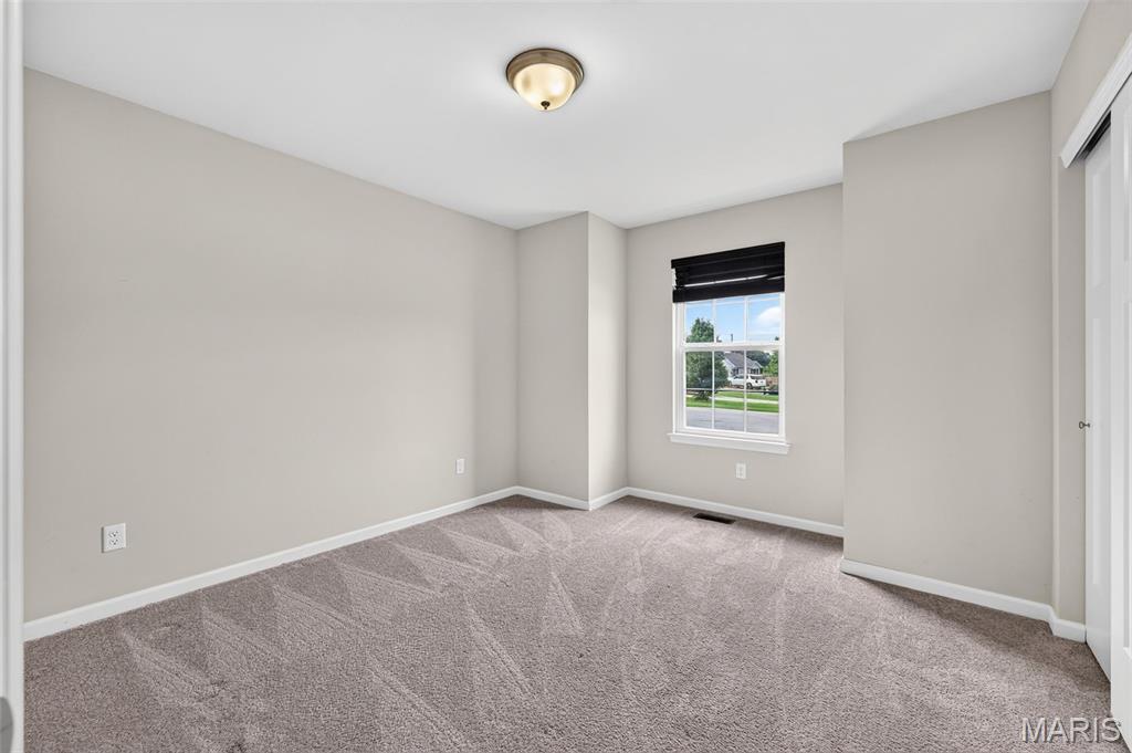 13 Stone Bridge Court Property Photo 18