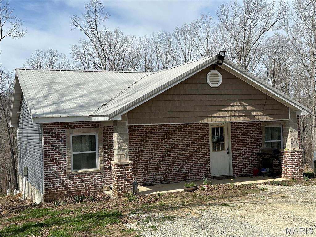 21589 Bcr 832 Property Photo 1