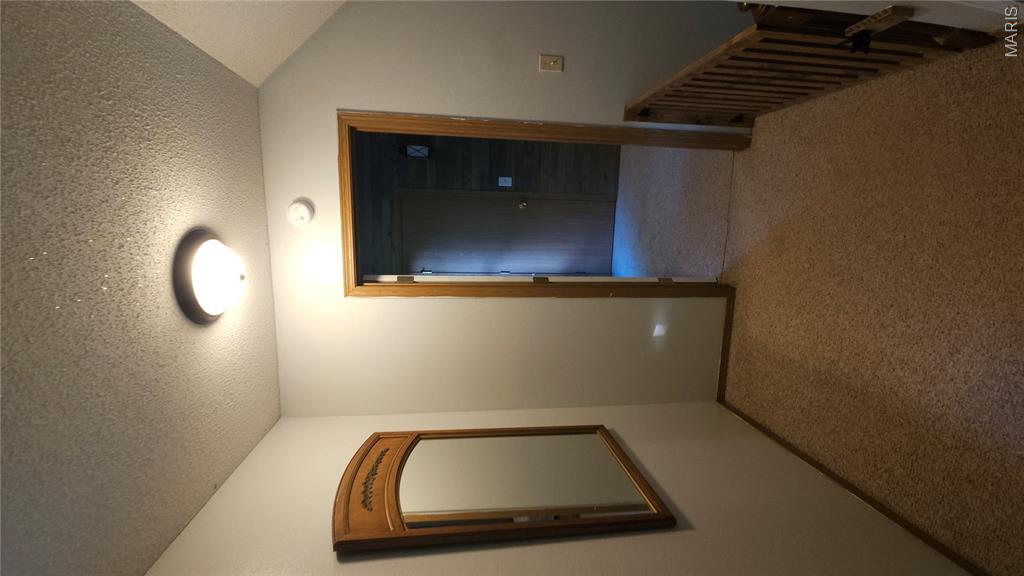 11 W Industrial Drive Property Photo 10