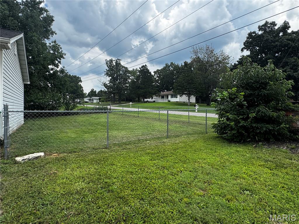 11 W Industrial Drive Property Photo 23