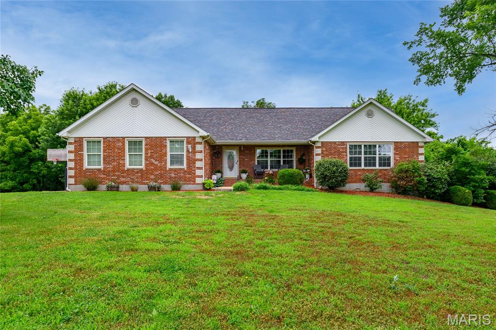 24025 Stable Lane