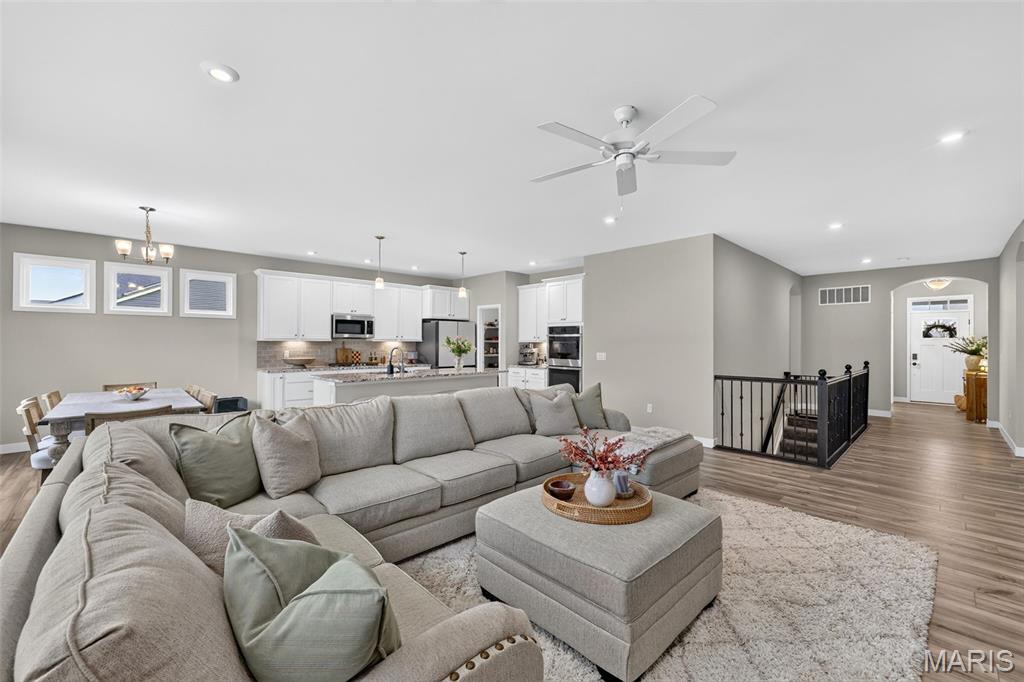 809 Upland Loop Property Photo 41