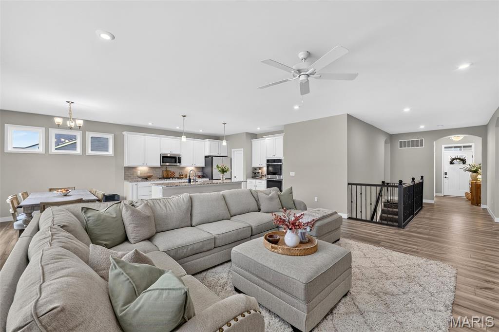 809 Upland Loop Property Photo 42