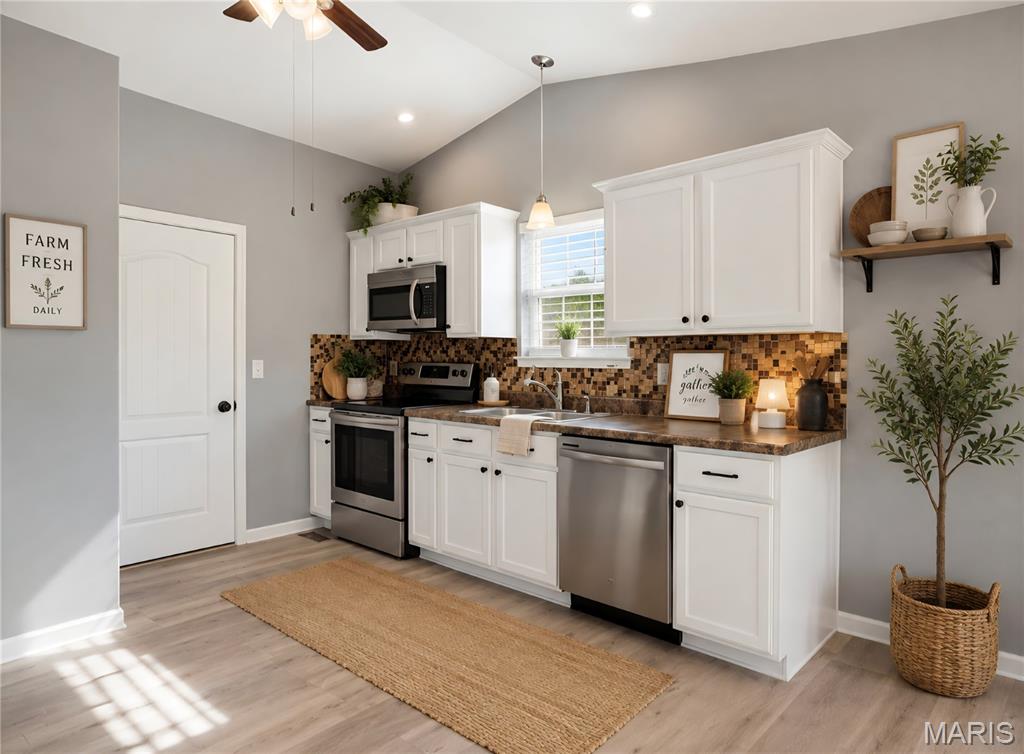 6017 Cross Pointe Drive Property Photo 11