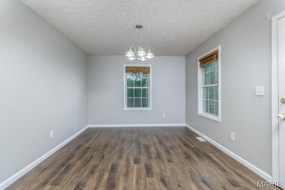 24559 True Drive Property Photo 10