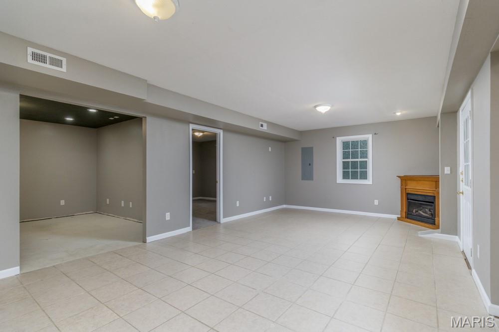 24559 True Drive Property Photo 19