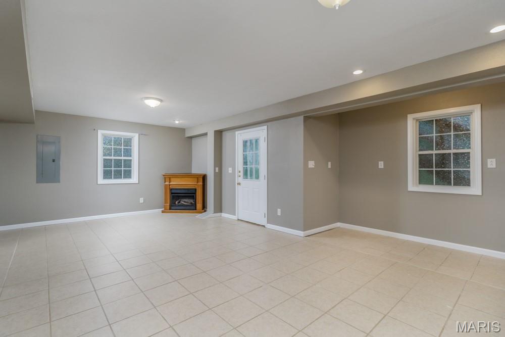 24559 True Drive Property Photo 20