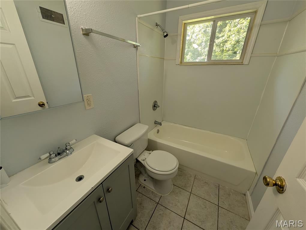 1122 Prigge Avenue Property Photo 7