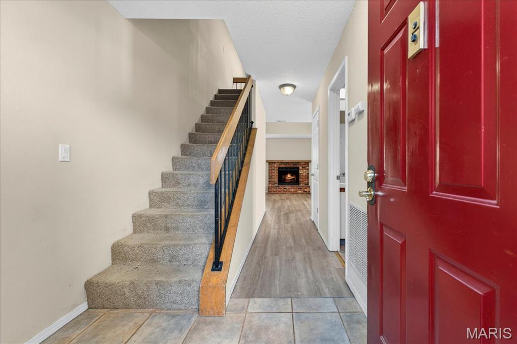 352 Windsor Place B Property Photo 2