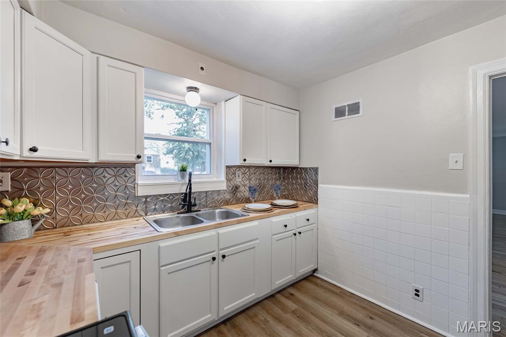 3709 Eminence Boulevard Property Photo 8