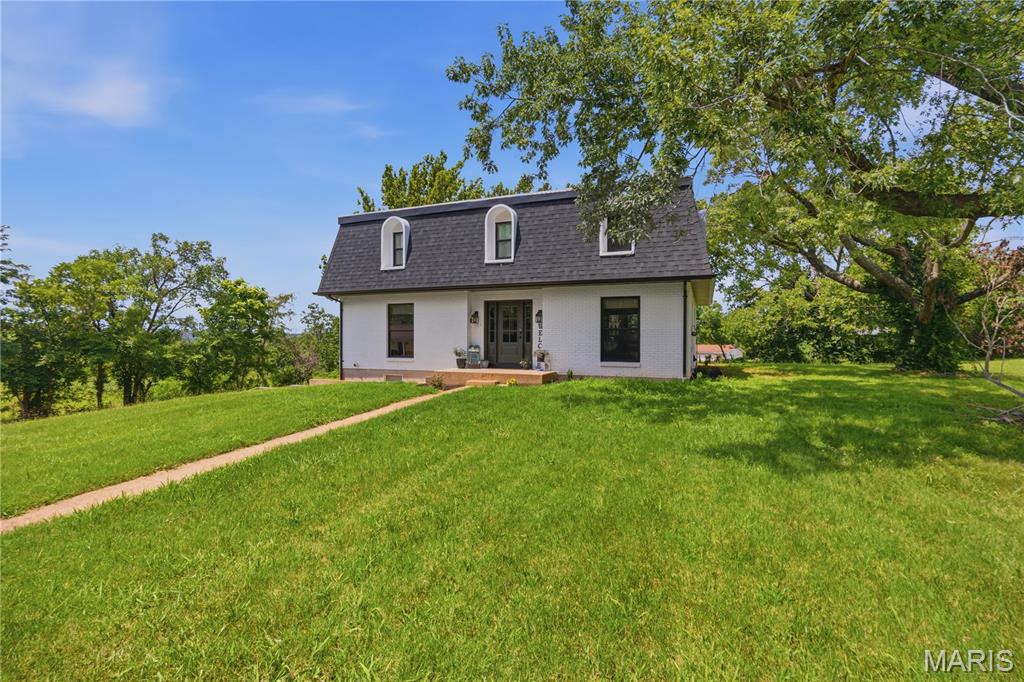 301 Sunset Lane Property Photo 1