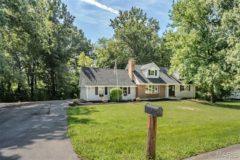 5935 Lafayette Drive Property Photo 3