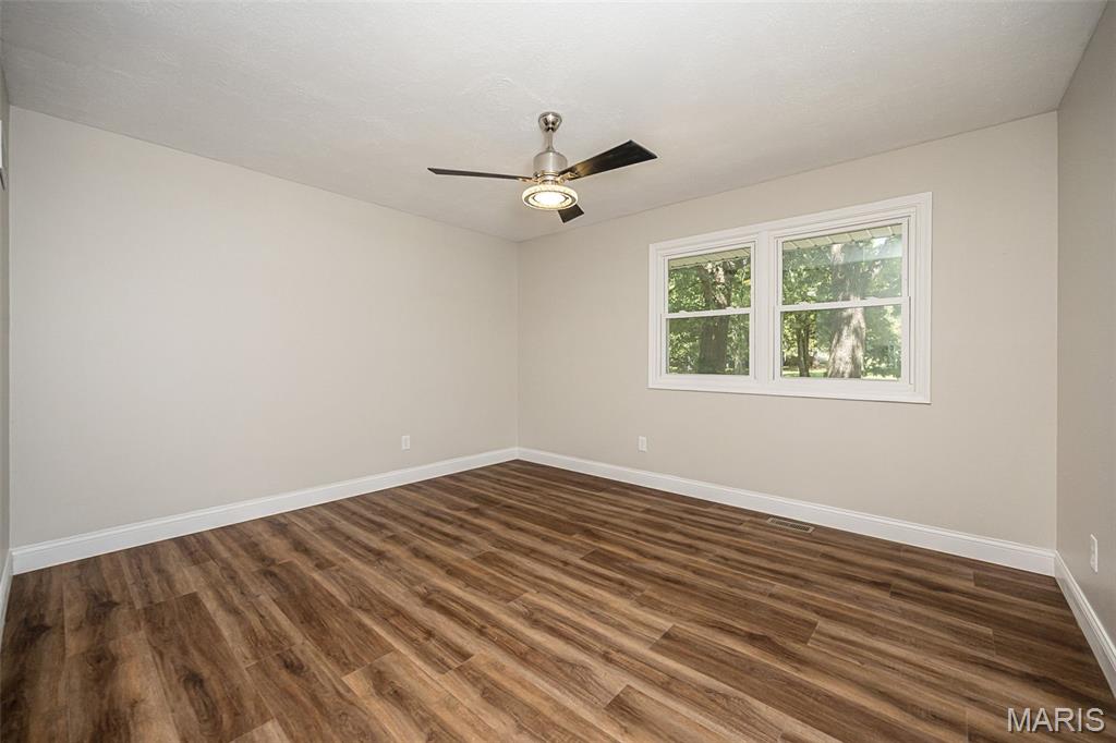 5935 Lafayette Drive Property Photo 21