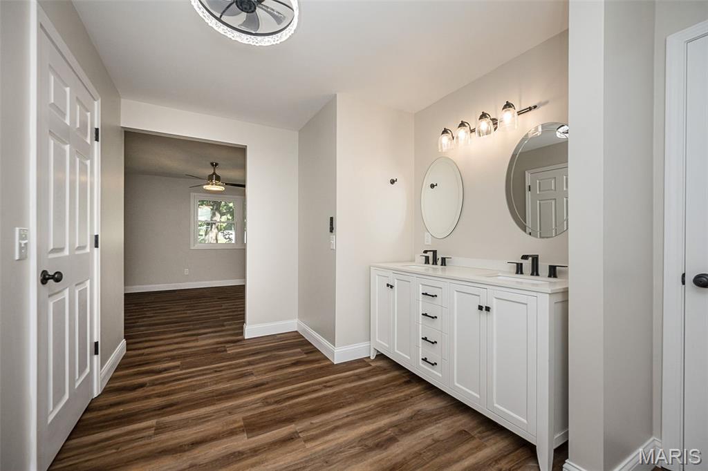 5935 Lafayette Drive Property Photo 24