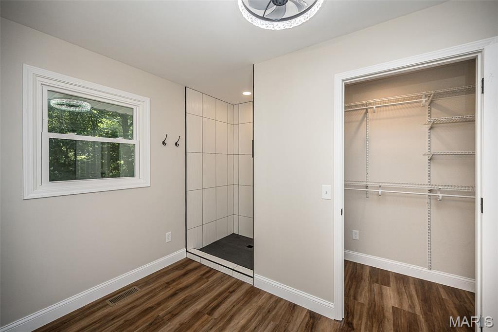 5935 Lafayette Drive Property Photo 26