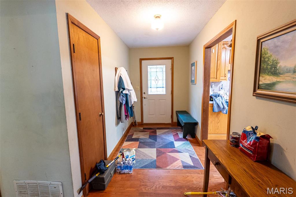 15655 County Road 5190 Property Photo 4