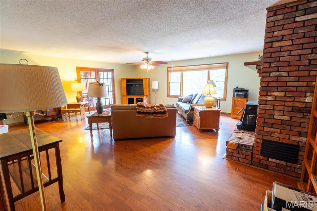15655 County Road 5190 Property Photo 6
