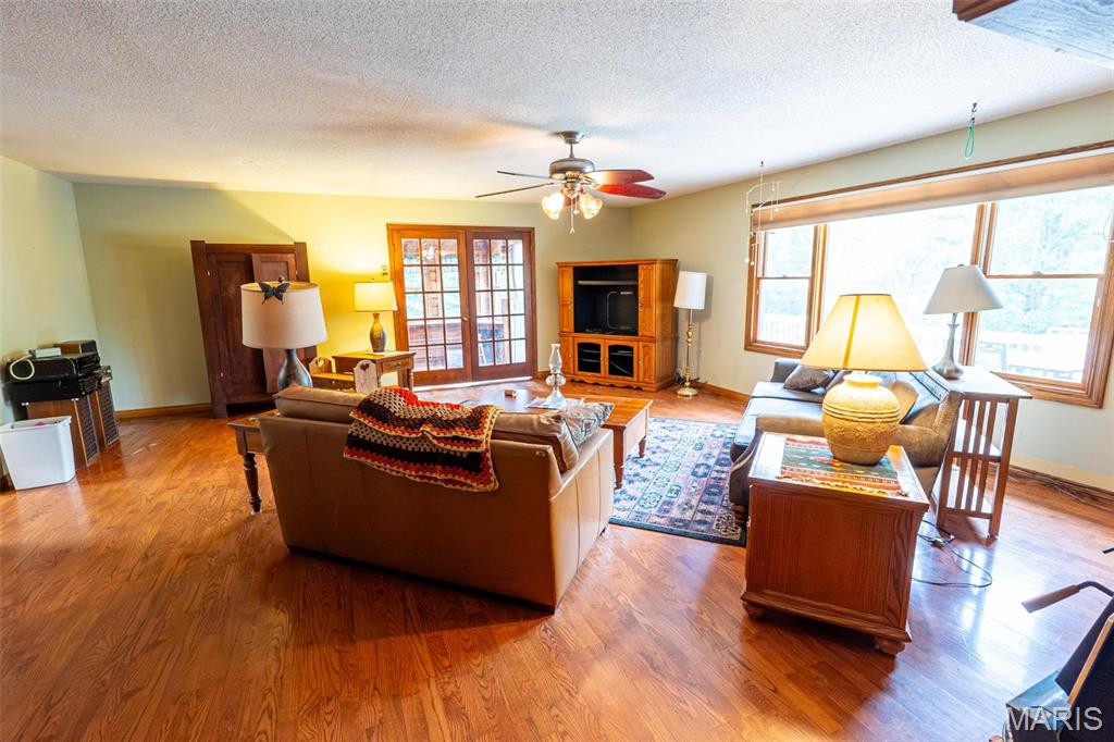 15655 County Road 5190 Property Photo 7