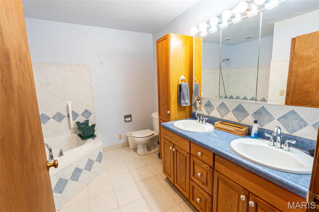 15655 County Road 5190 Property Photo 24
