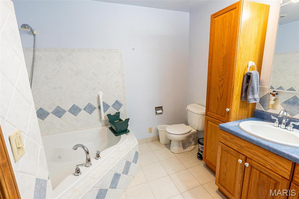 15655 County Road 5190 Property Photo 26