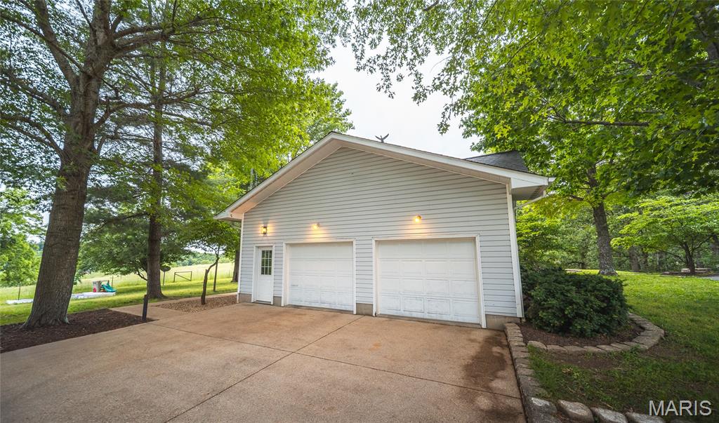 11320 County Road 2140 Property Photo 11