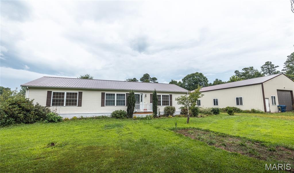 617 County Road 5530 Property Photo 1
