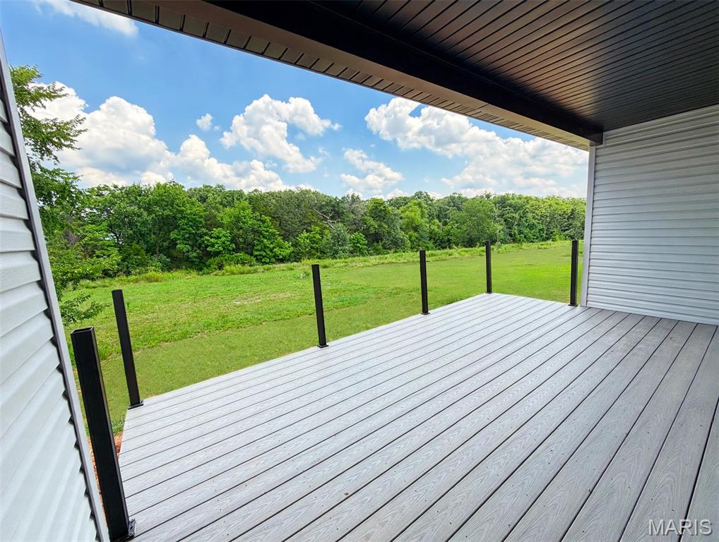 207 Willow Drive Property Photo 10