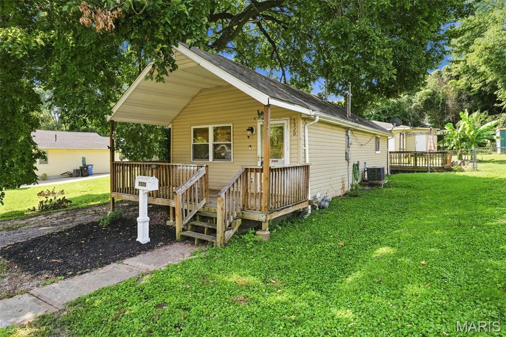 5320 Staely Avenue Property Photo 3