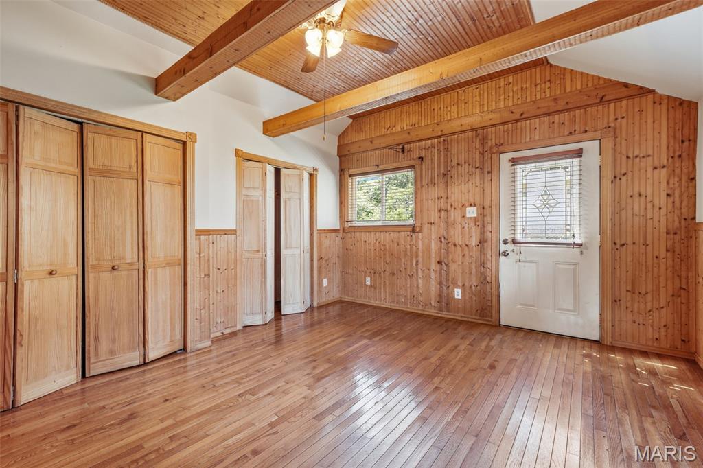 5320 Staely Avenue Property Photo 9