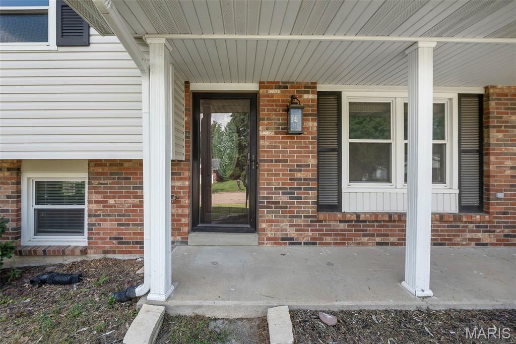 1573 Parksite Drive Property Photo 3