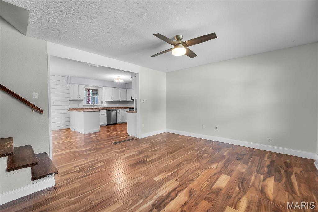 1573 Parksite Drive Property Photo 22