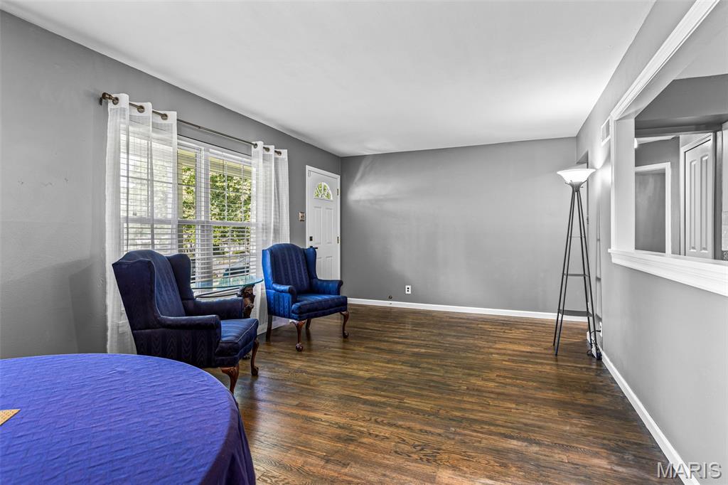305 Amend Drive Property Photo 3