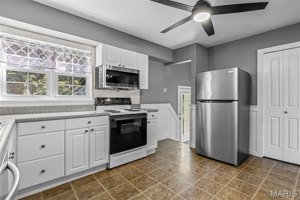 305 Amend Drive Property Photo 5