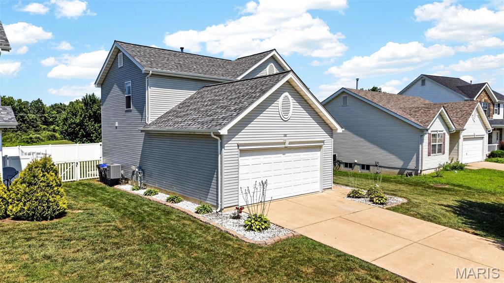 330 Wabash Woods Way Property Photo 3