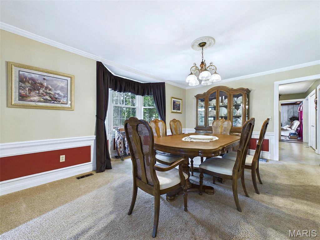 22 Frontenac Place Property Photo 11