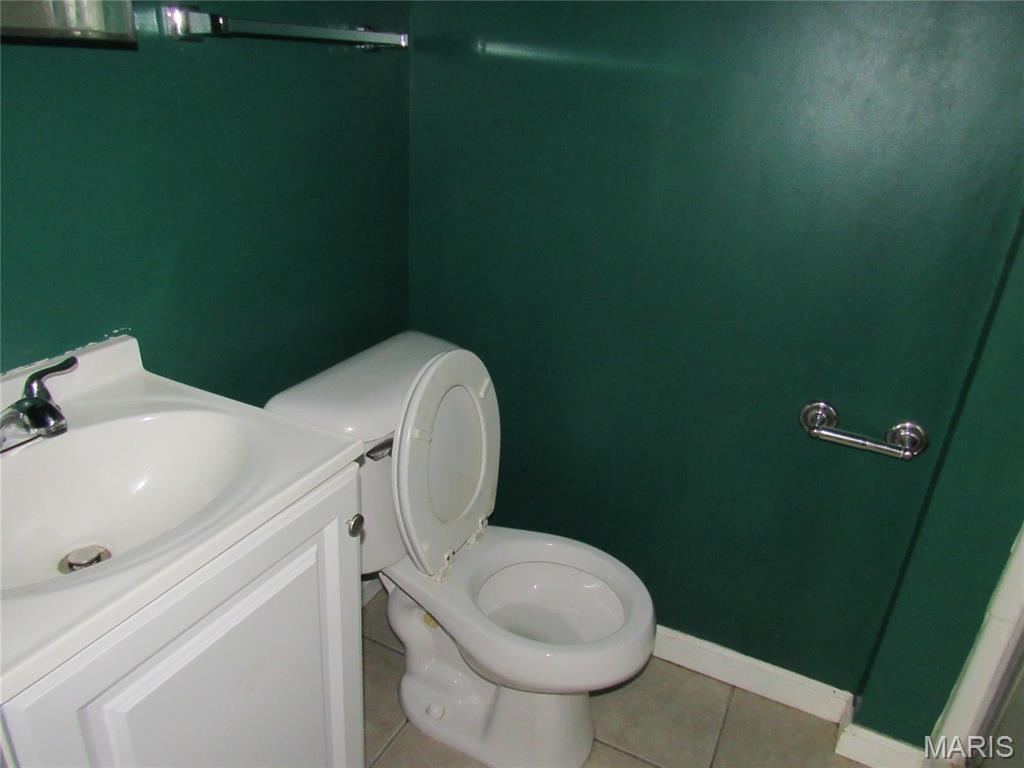 2801 Calvert Avenue Property Photo 8