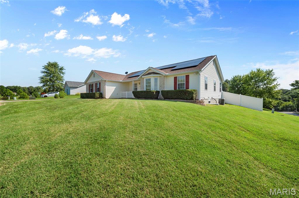 100 Willow Ridge Property Photo 2