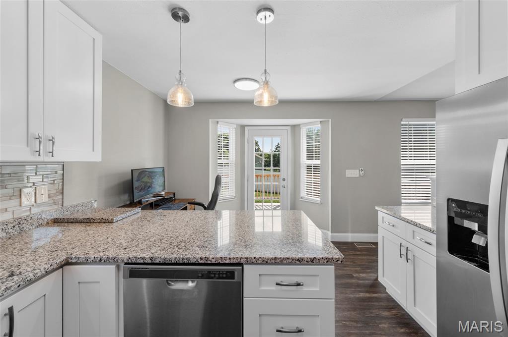 100 Willow Ridge Property Photo 13