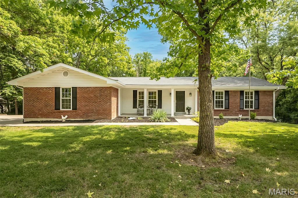 5927 Lafayette Drive Property Photo 1