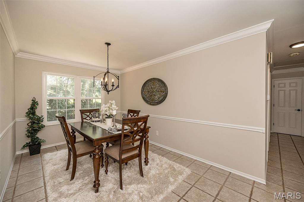 5927 Lafayette Drive Property Photo 10