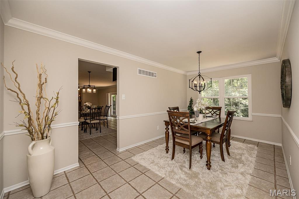 5927 Lafayette Drive Property Photo 11