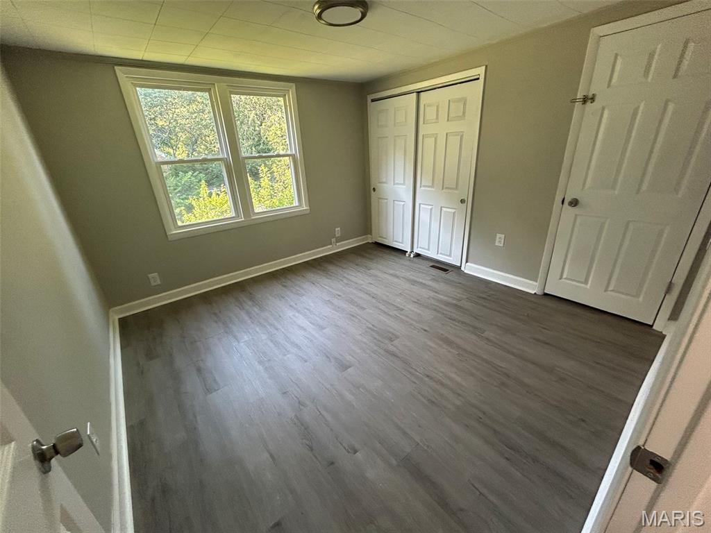 324 Ames Place Property Photo 5