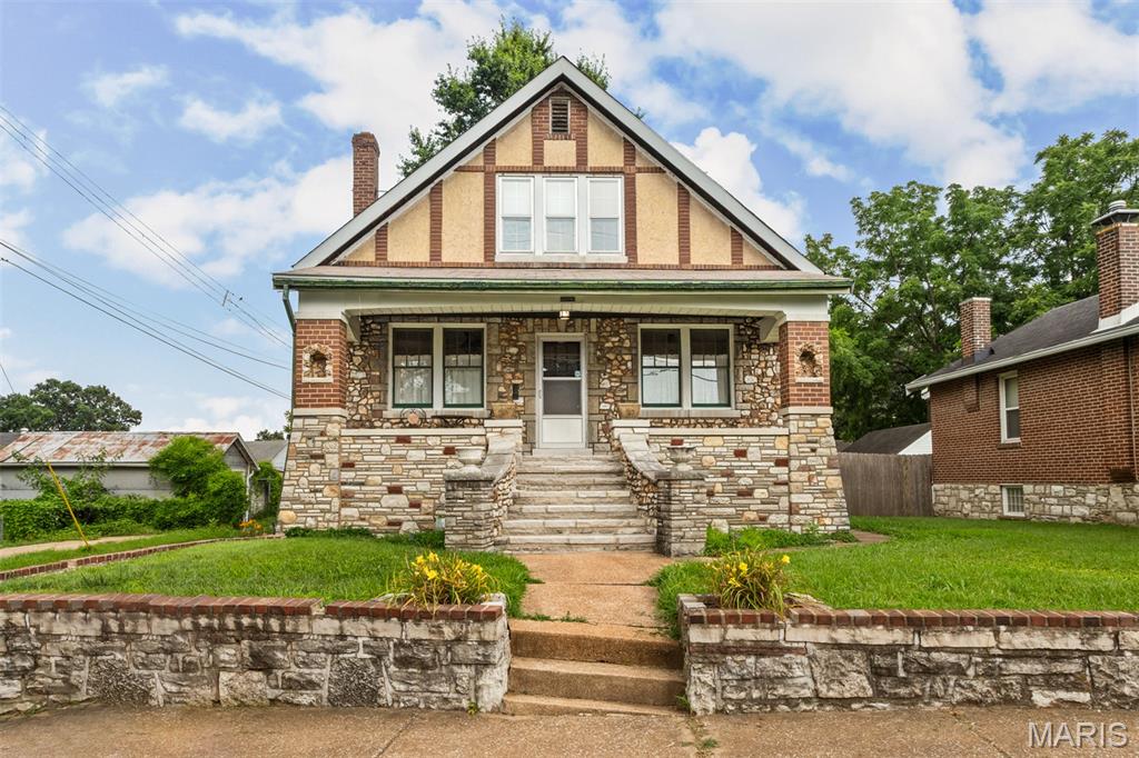7920 Hildesheim Avenue Property Photo 1