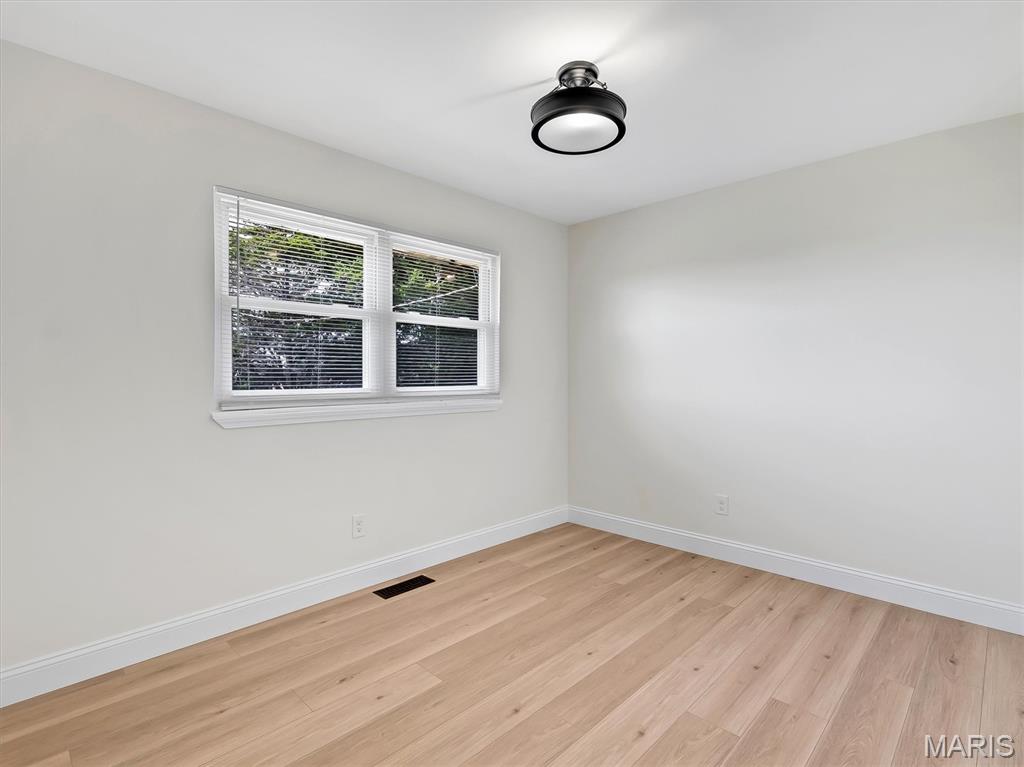 1215 Holgate Drive Property Photo 11