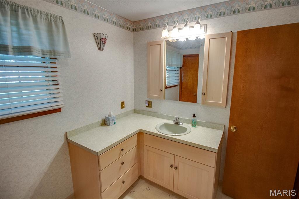 23611 Jenny Lane Property Photo 38
