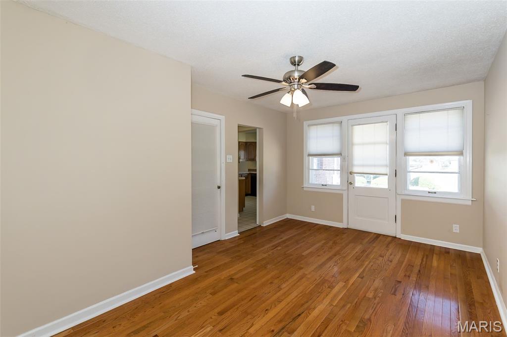 9903 Vasel Drive Property Photo 10