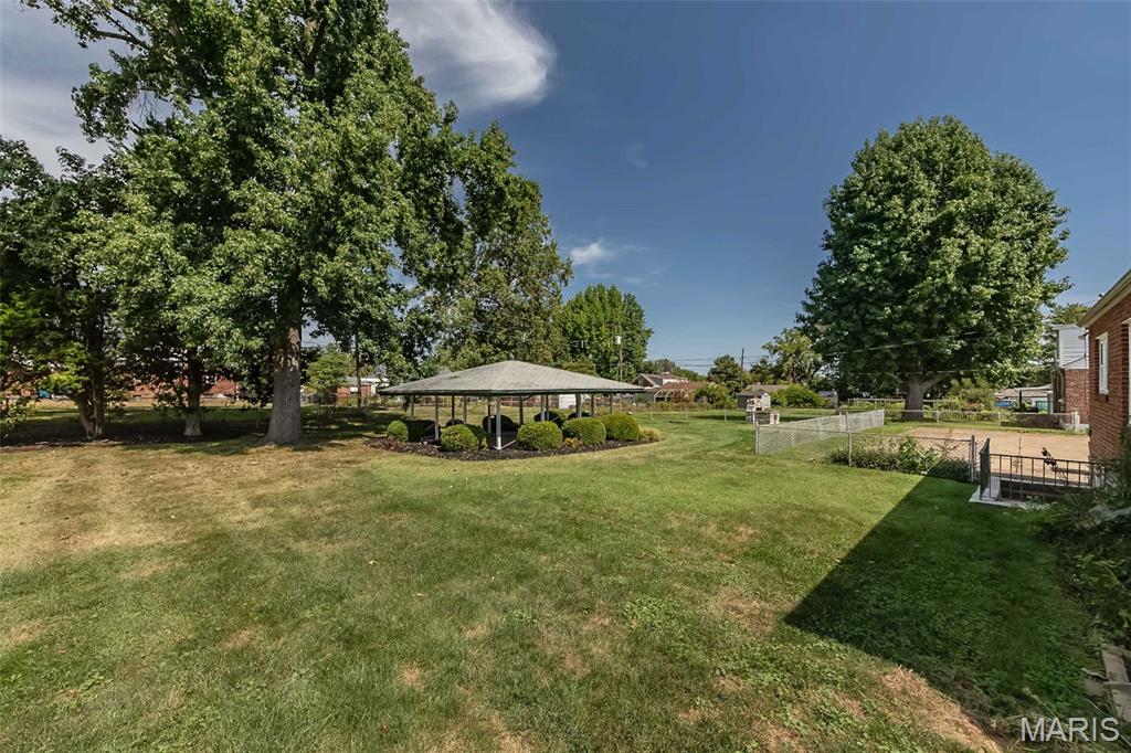 9903 Vasel Drive Property Photo 35