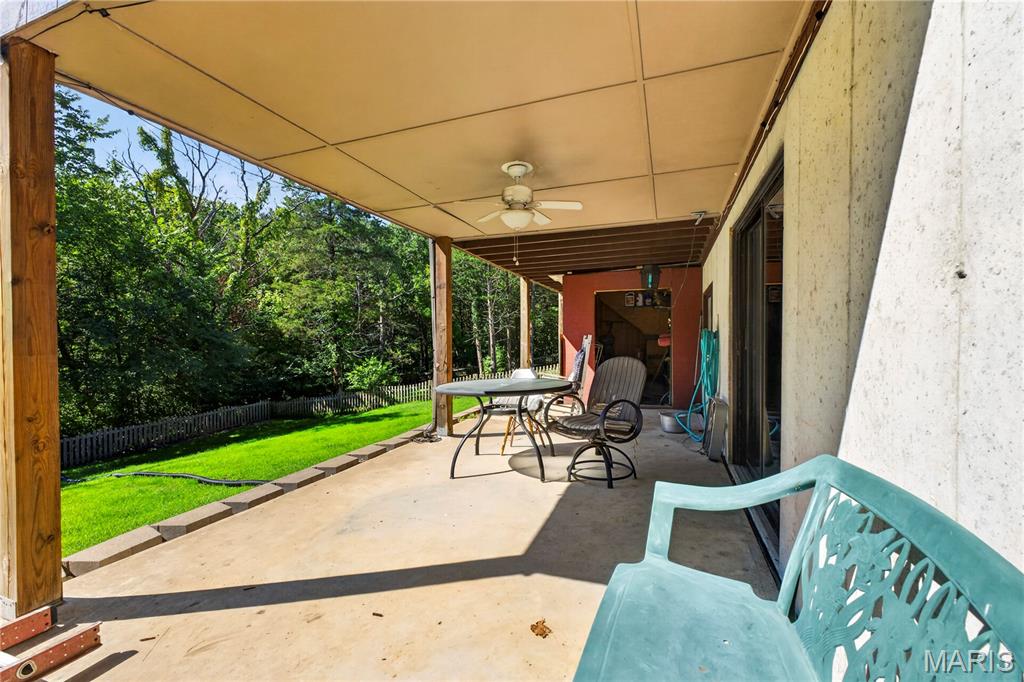 9958 Column Drive Property Photo 45